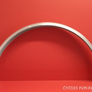 Garde boue alu-Fender NEUF-NOS ANCIEN (650B/AR) ref58gb